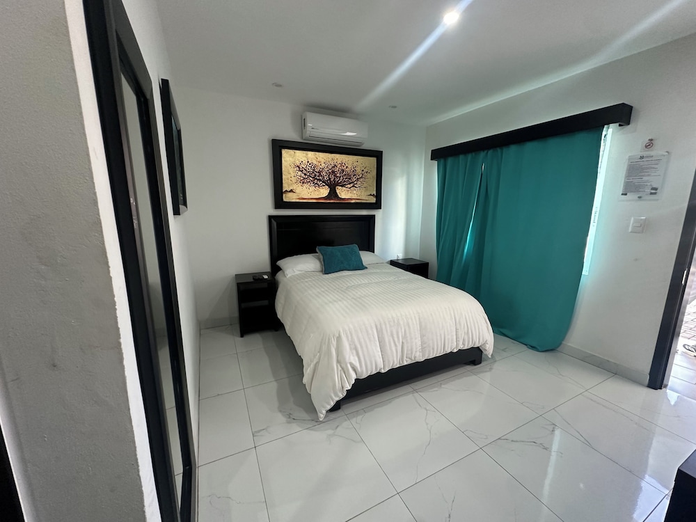 Comfort Room photo 2