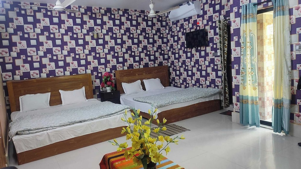 Deluxe Quadruple Room, Mountain View
