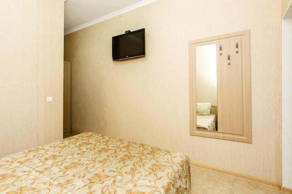 Standard Double Room photo 3