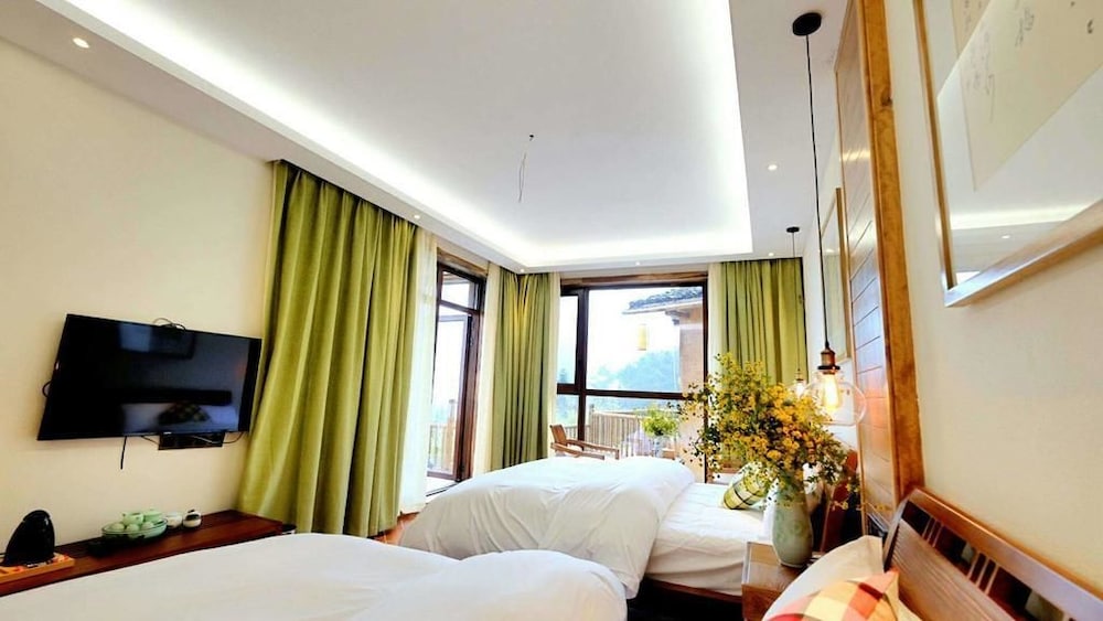 Superior Room, Lake View photo 1