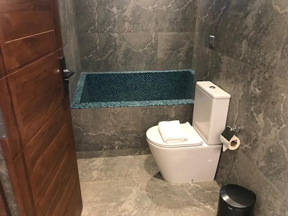 Comfort Room photo 3