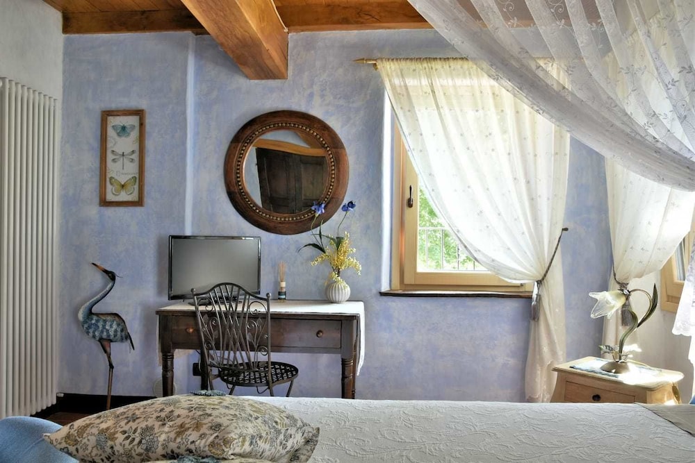 Double Room (La Dama Del Bosco)