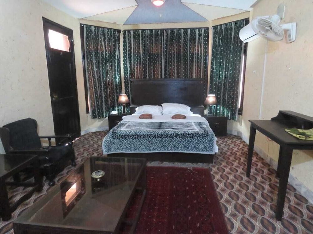 Standard Double Room photo 3