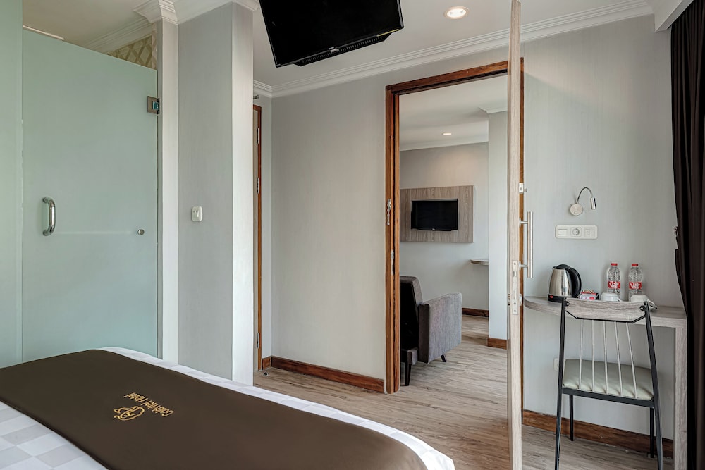 Apartment - Photo 1