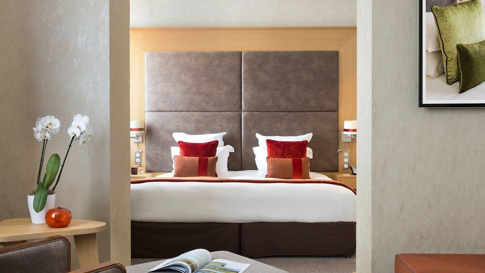 Suite, 1 King Bed