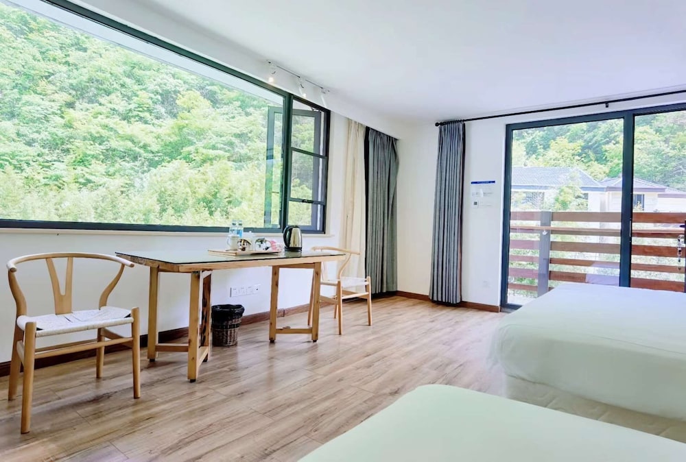 Deluxe Triple Room, Mountain View