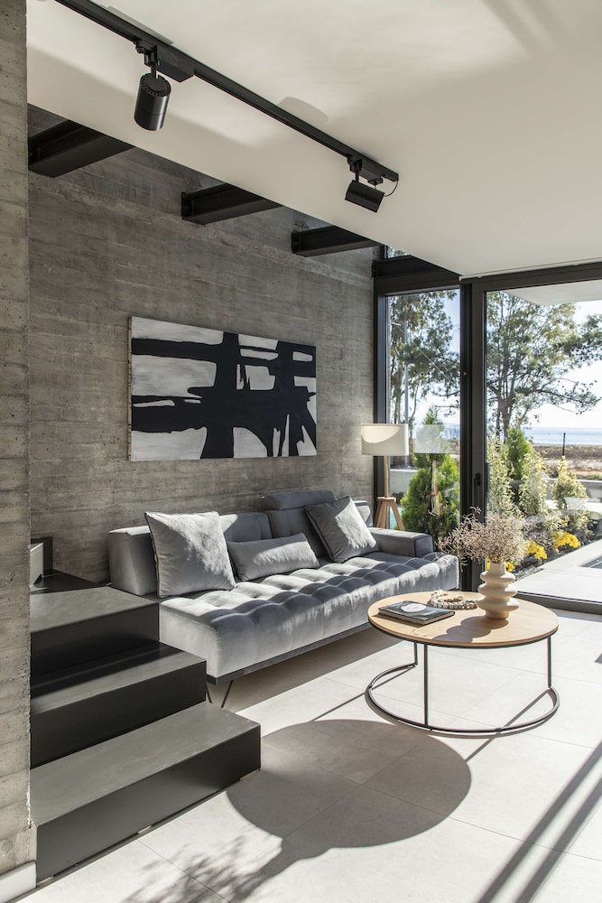 Signature Villa