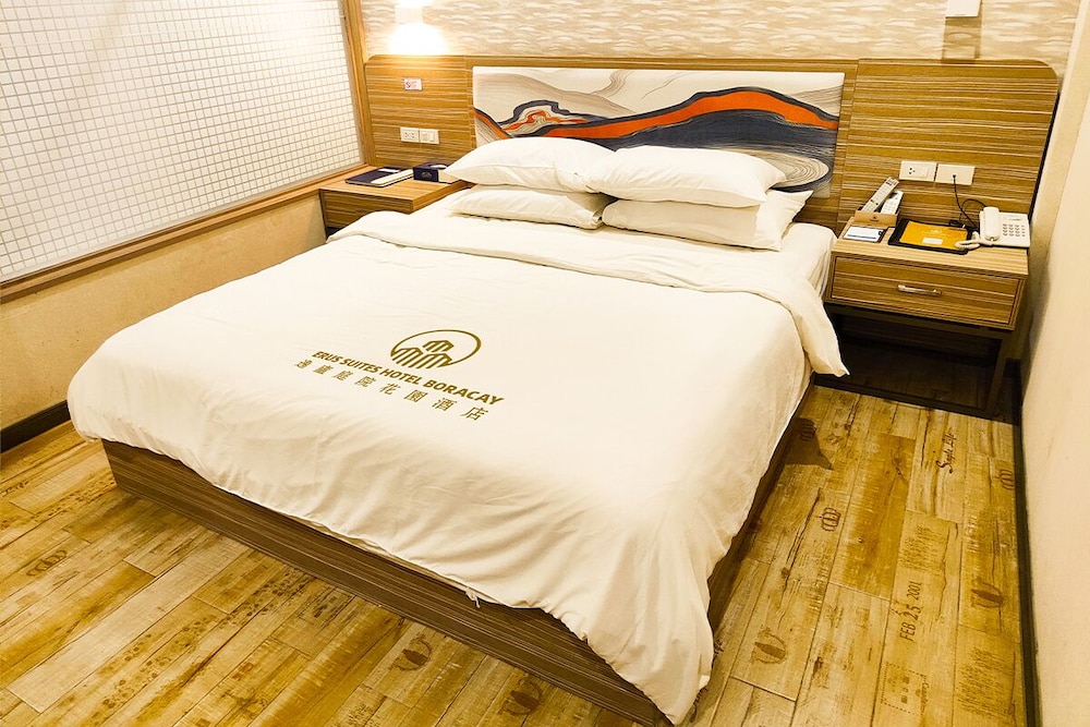 Deluxe Room - Photo 1