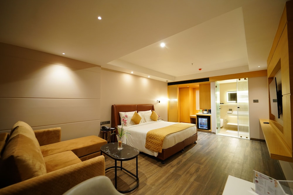 Executive Double Room - Photo 2