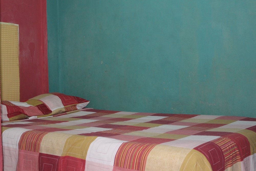 Standard Room, 2 Double Beds photo 2