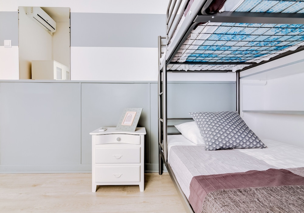 Quarto duplo, banheiro compartilhado (Bunk bed) -Tio Joaquim 9 photo 2
