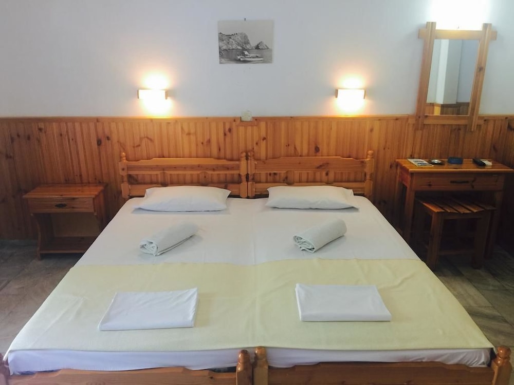 Double or Twin Room, Garden View