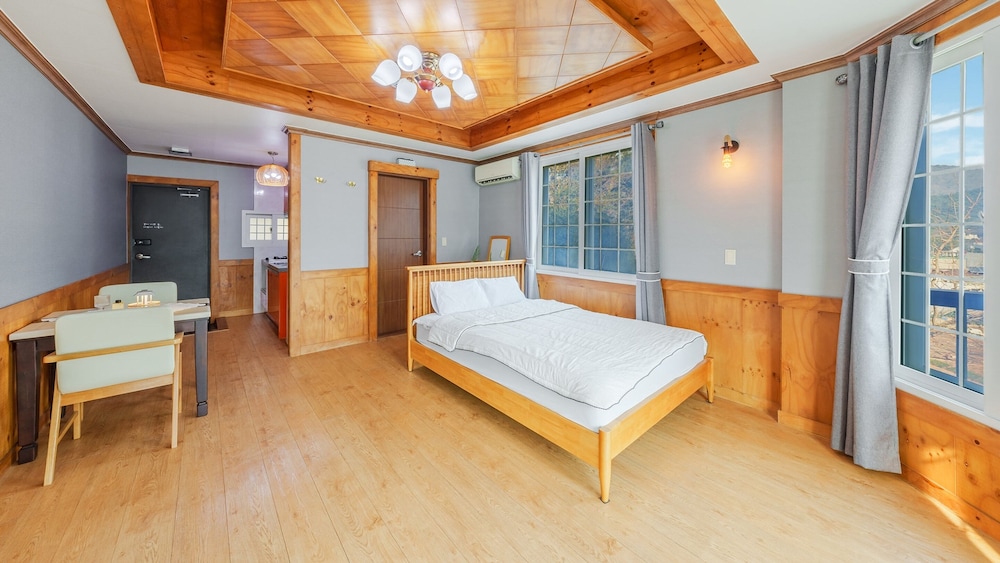 Basic Room, 1 Bedroom (room 203(Pet))