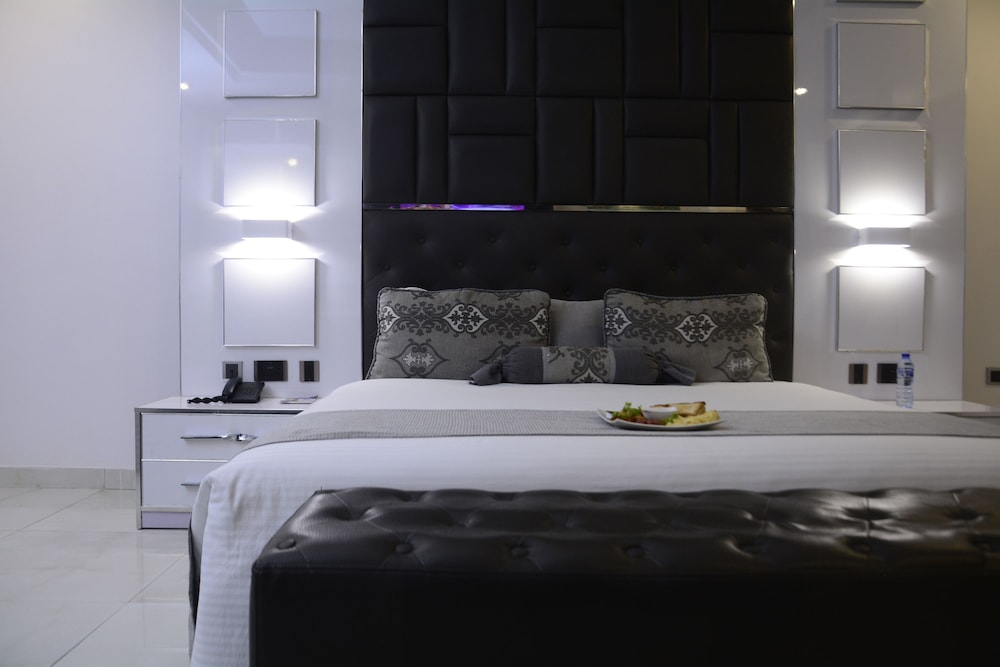 King Classic Room