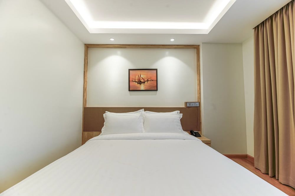 Comfort Double Room, 1 Queen Bed photo 2
