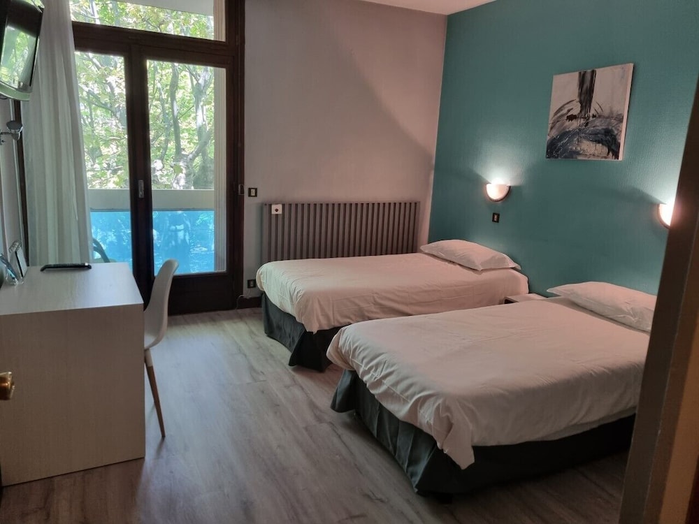 Twin Room photo 1