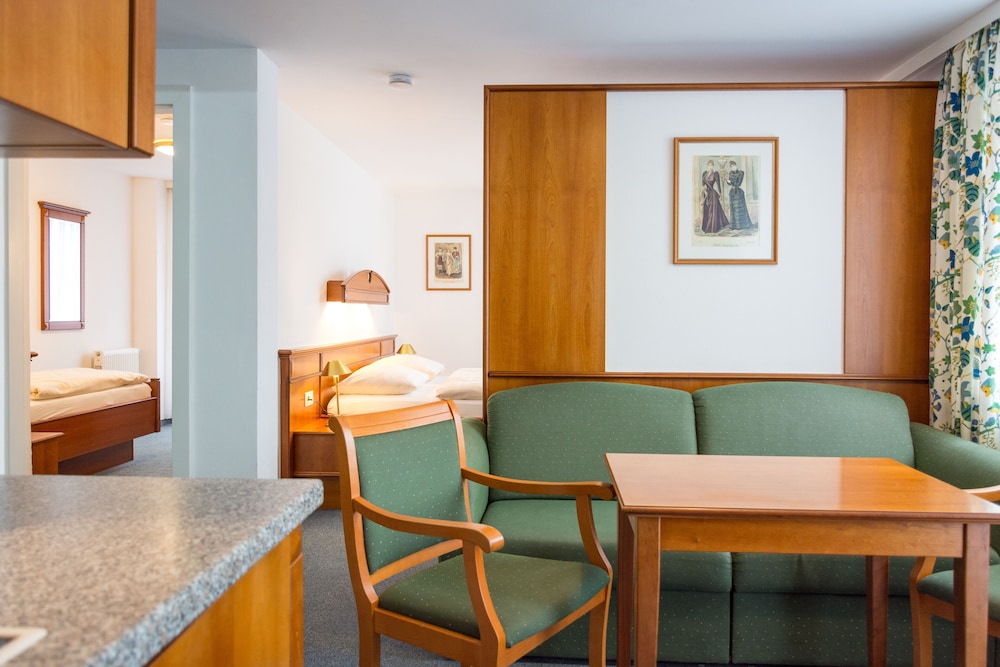 Comfort Suite photo 2