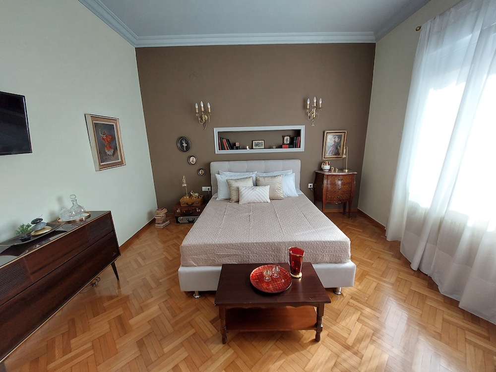 Executive Apartment