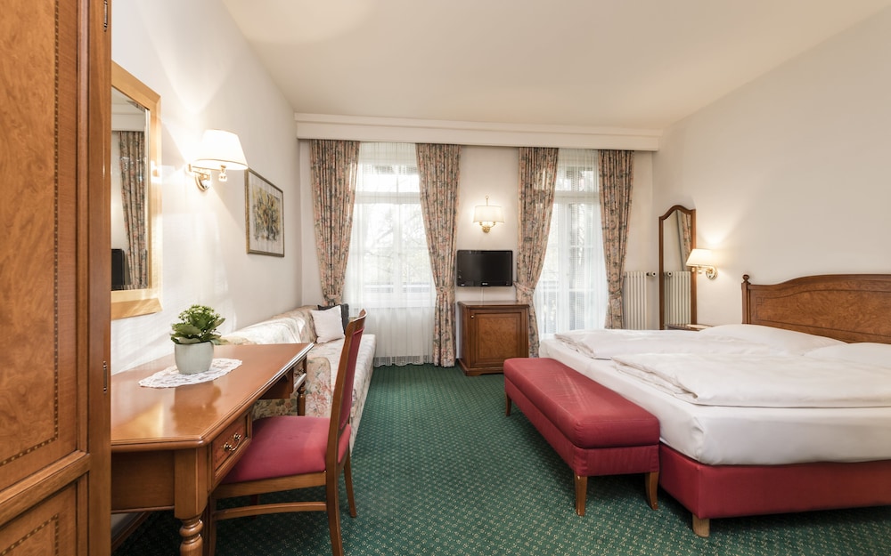 Standard Double Room - Photo 1