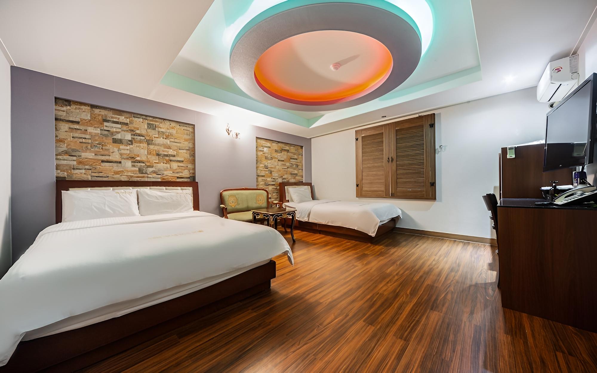 Room (Deluxe Room Twin - Check-in 13:00 / C) - Photo 6