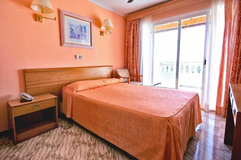 Standard Double Room, Balcony - Photo 7
