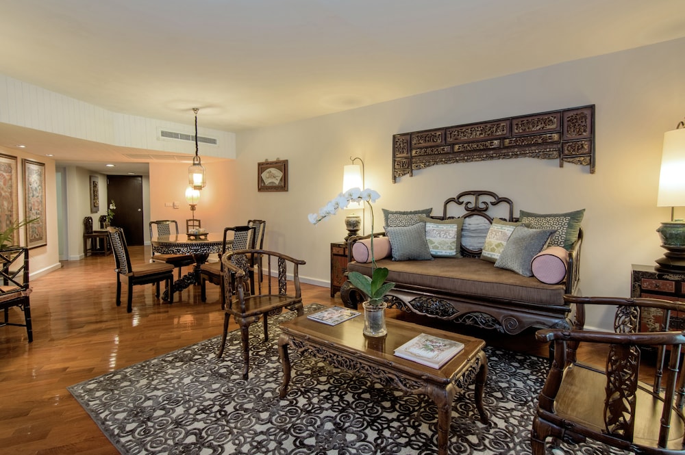 Executive Family Suite - Photo 10