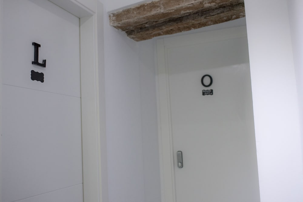 Basic Double Room, Non Smoking, Private Bathroom (Pequeña)