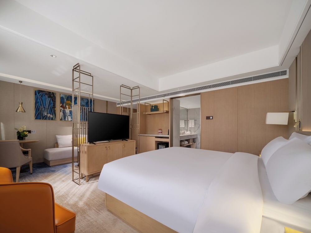 Executive Deluxe Room - Photo 3