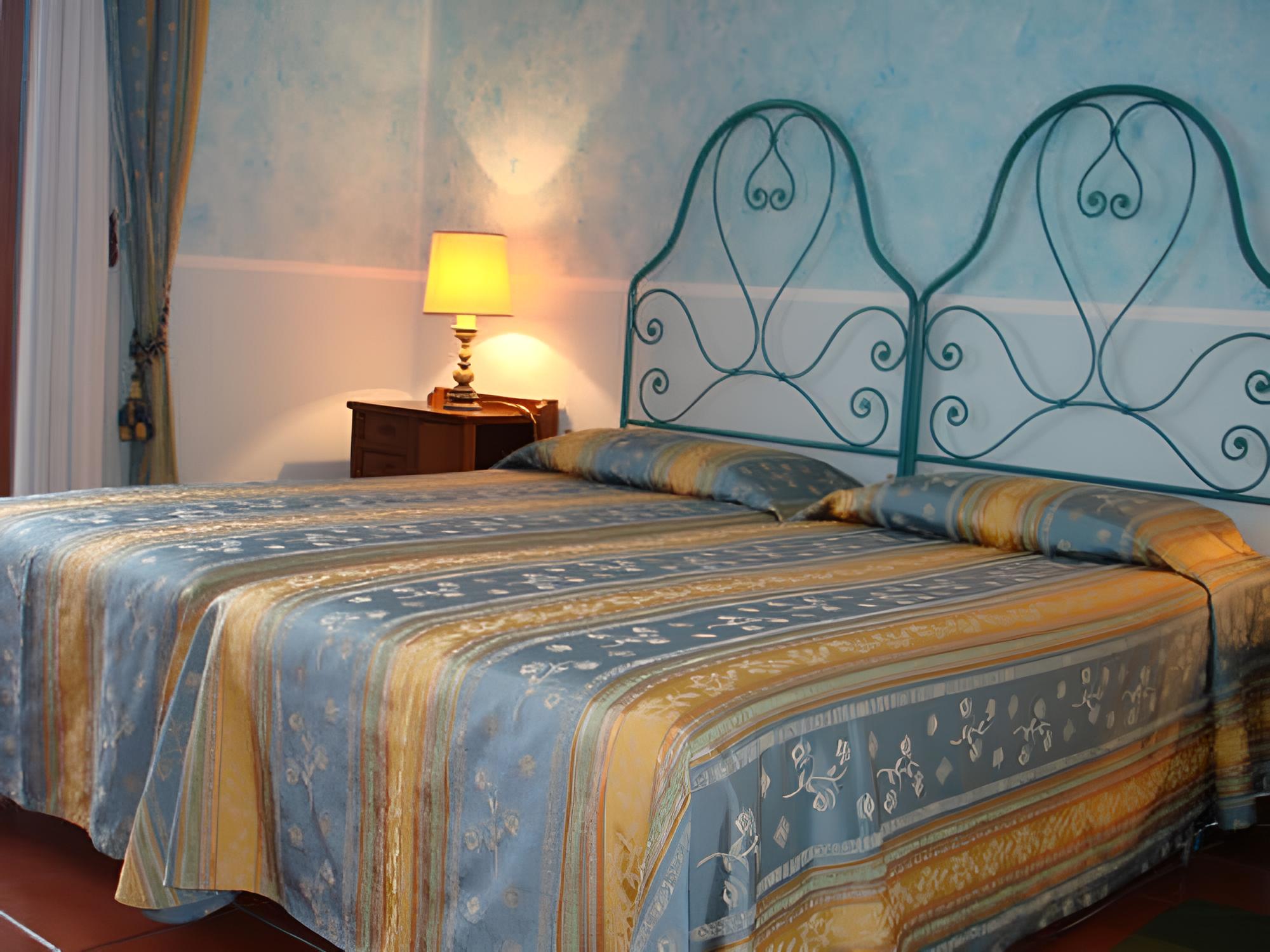 Double Room Single Use, Garden View photo 2