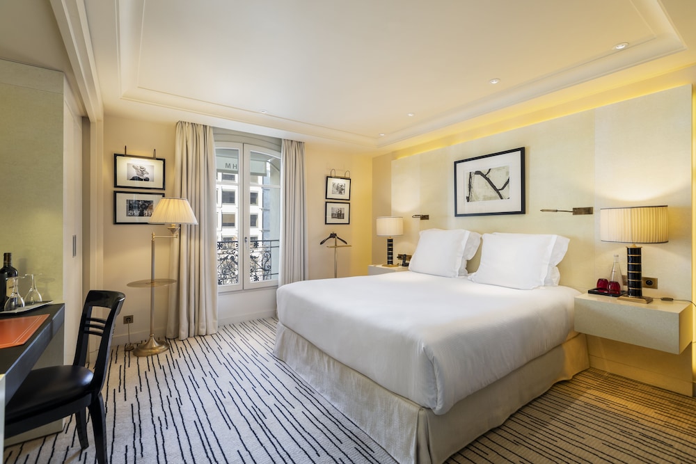 Suite, 1 King Bed, Terrace, City View photo 1