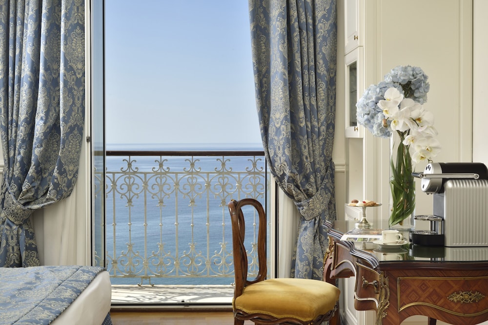Superior Double Room, Balcony, Sea View - Photo 6