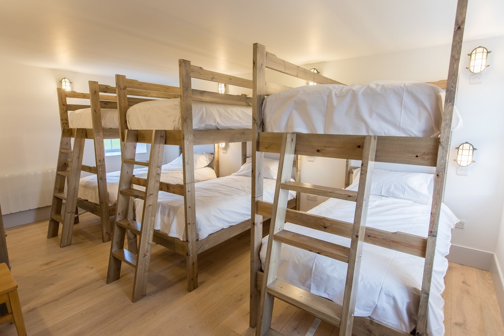 Shared Dormitory photo 1