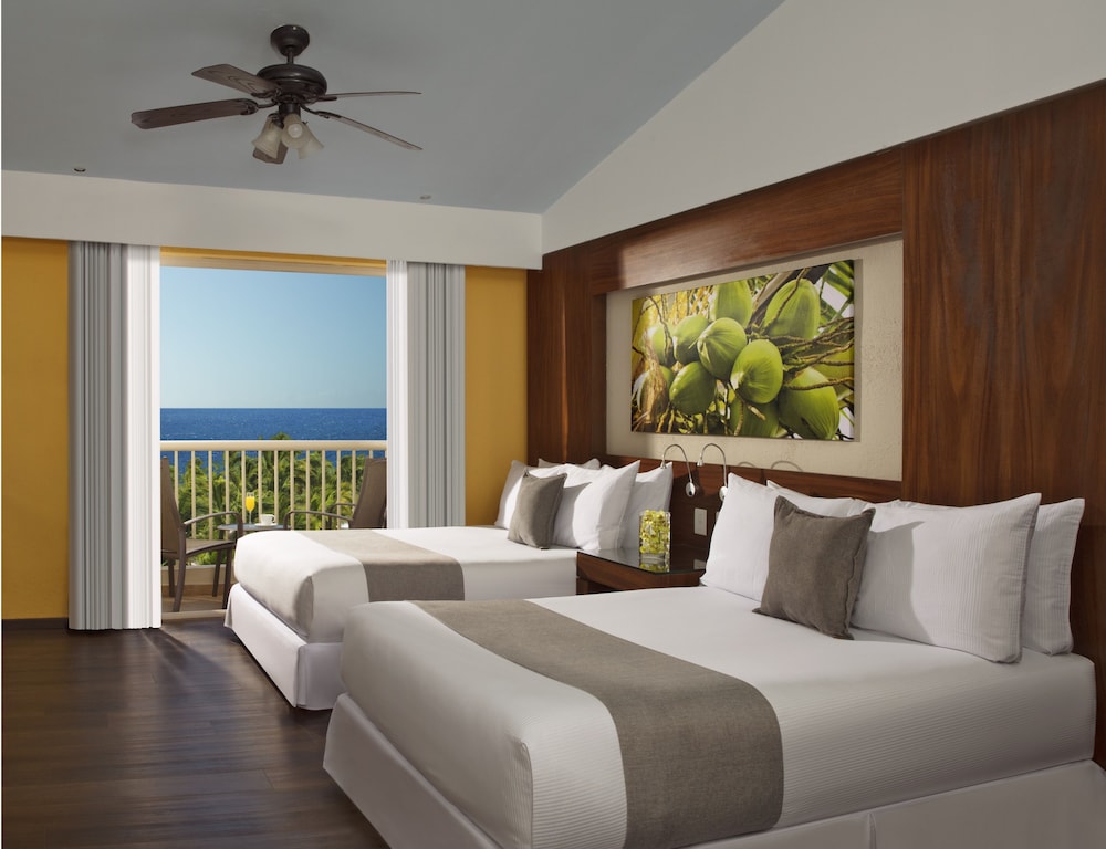 Deluxe Ocean View Doble photo 3