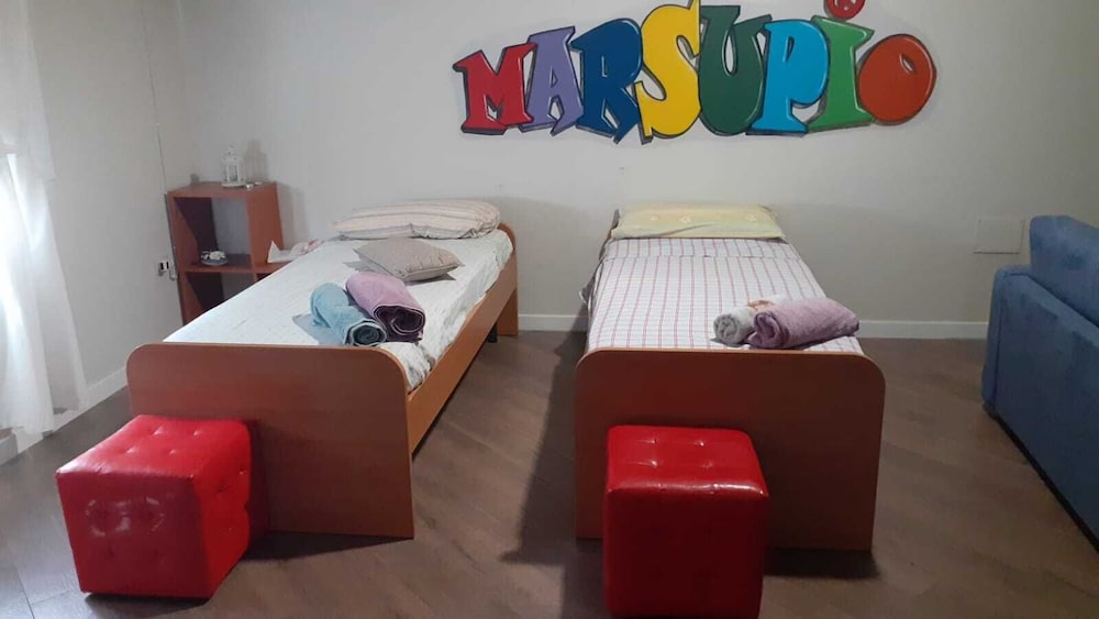 Superior Studio Suite, 1 Queen Bed photo 2