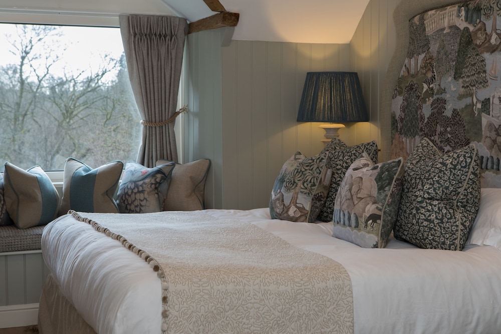 Luxury Suite photo 3