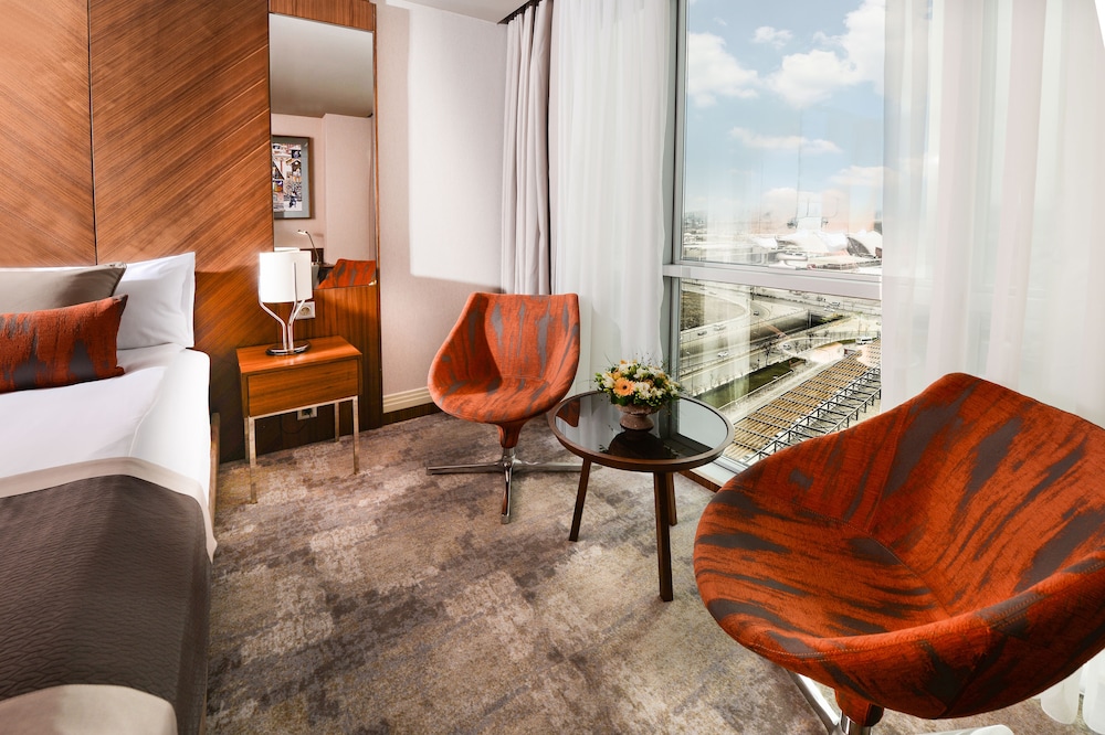 Deluxe Double or Twin Room - Photo 14