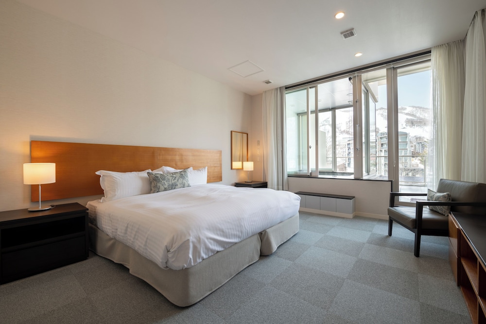 3 Bedroom Penthouse Annupuri View photo 3
