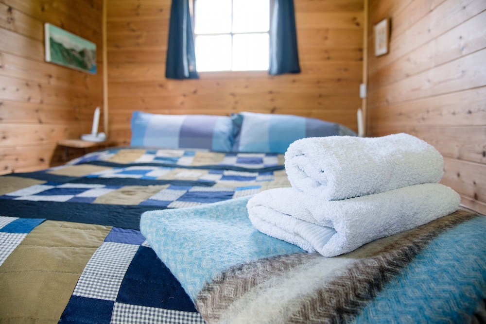 Cabin (1 Bedroom) photo 2
