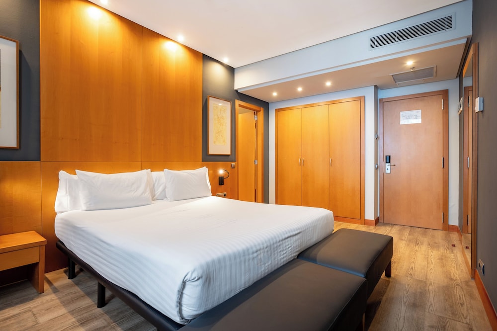 Deluxe Double Room - Photo 1