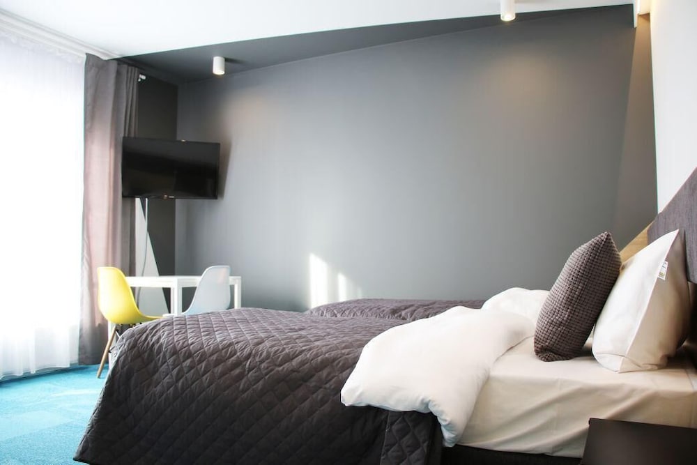 Standard Double Room - Photo 1