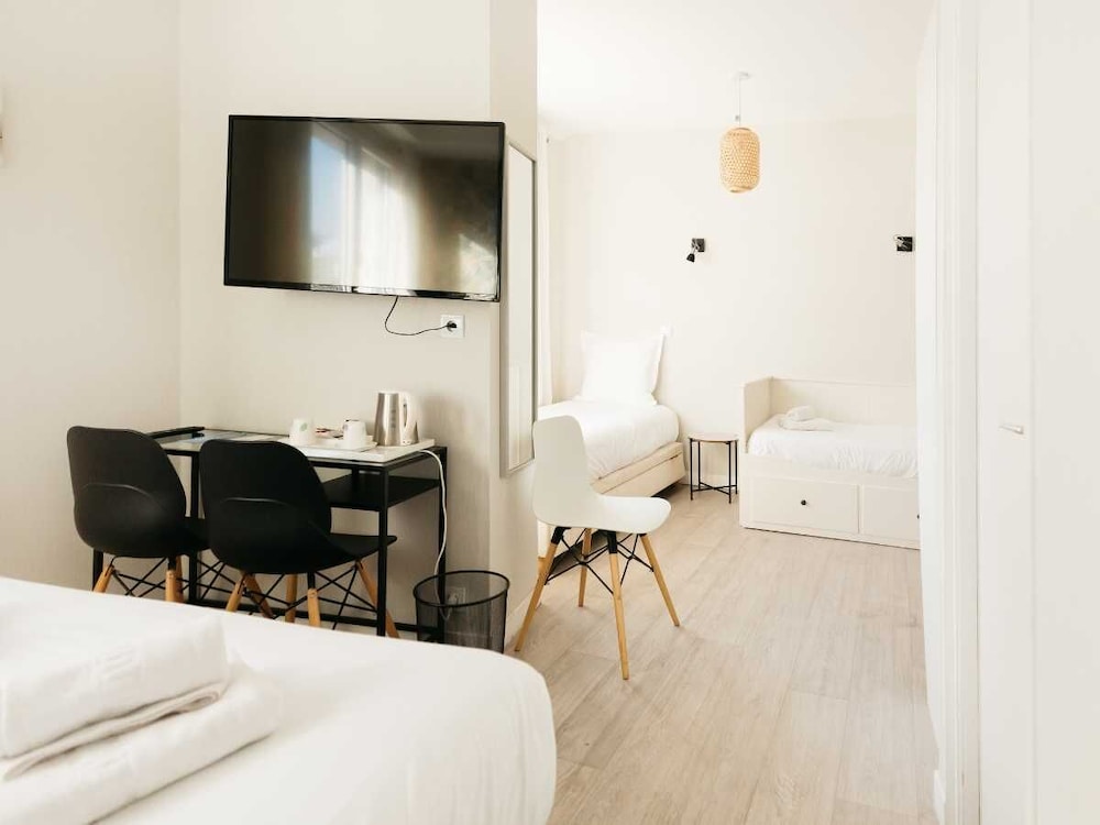 Quadruple Room photo 2