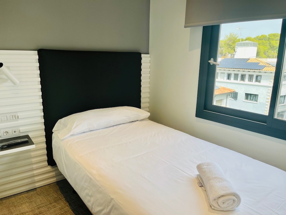 Habitación Individual Básica
