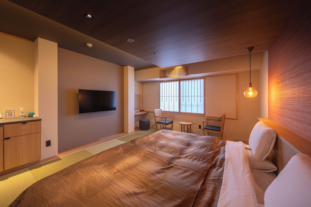 Hollywood Twin Room (Okanoso), Non Smoking