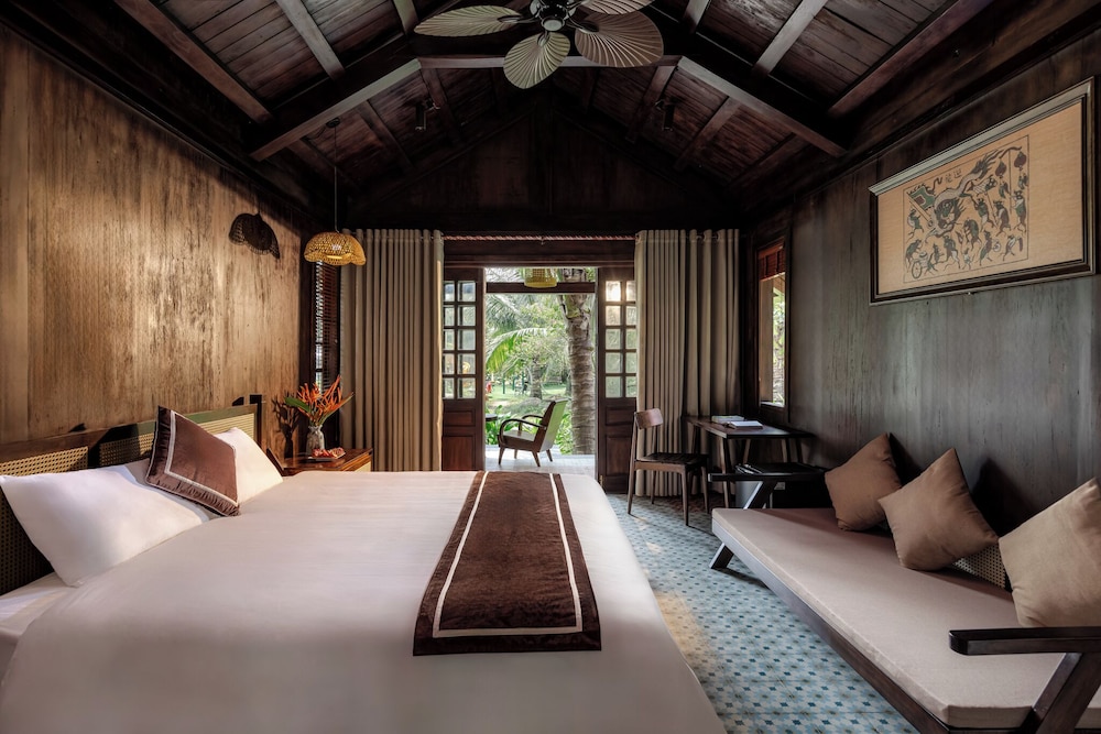 Luxury Double Room with Bath