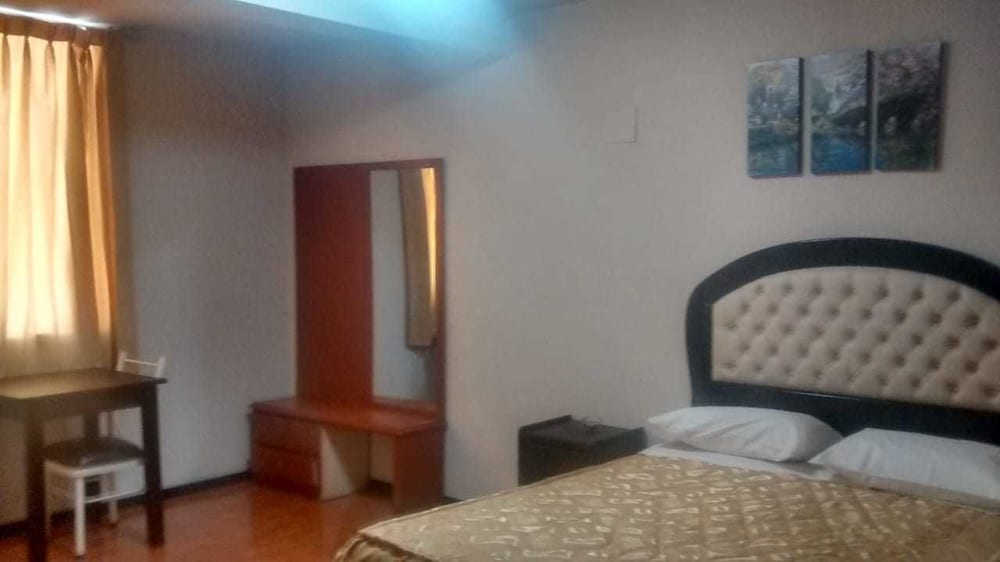 Single Room, 1 Twin Bed, Private Bathroom