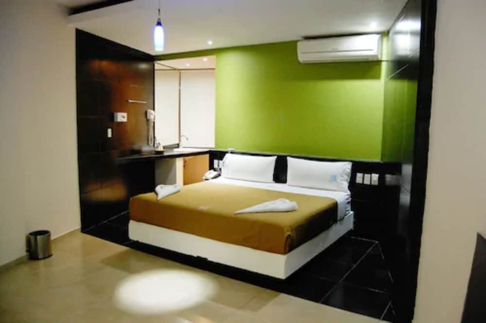 Standard Double Room photo 2
