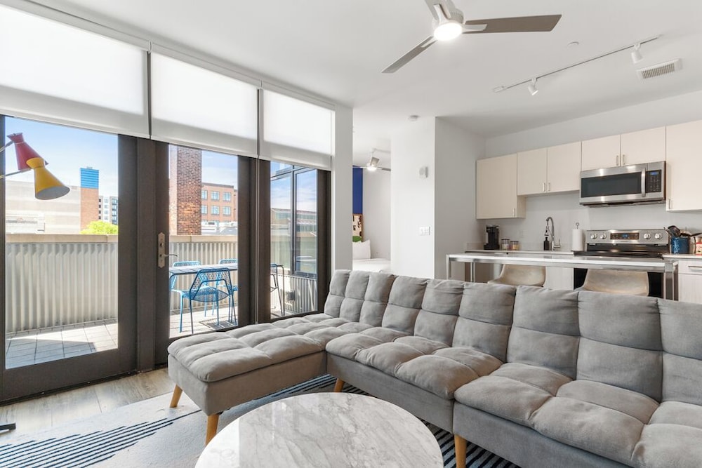 Exclusive Studio Suite, 1 Bedroom, Balcony photo 1