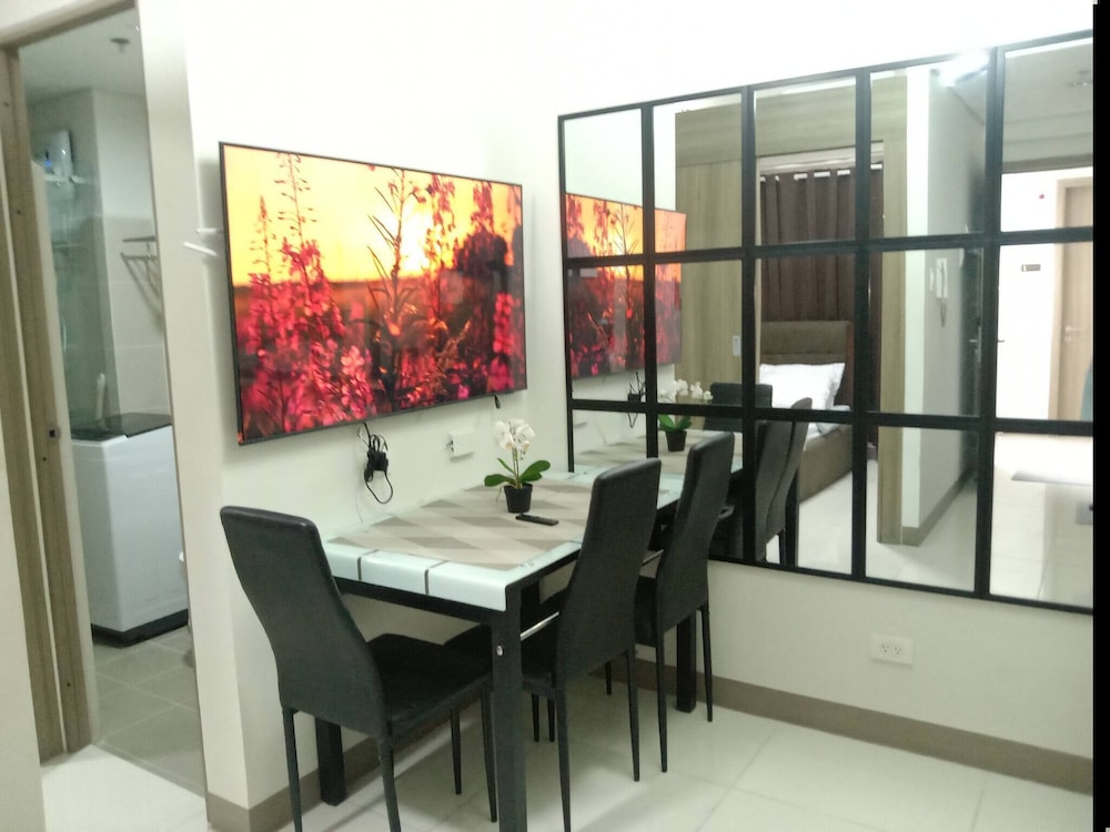 Condo, 2 Bedrooms, Pool View photo 1