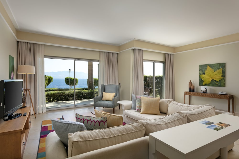 Royal Suite photo 1
