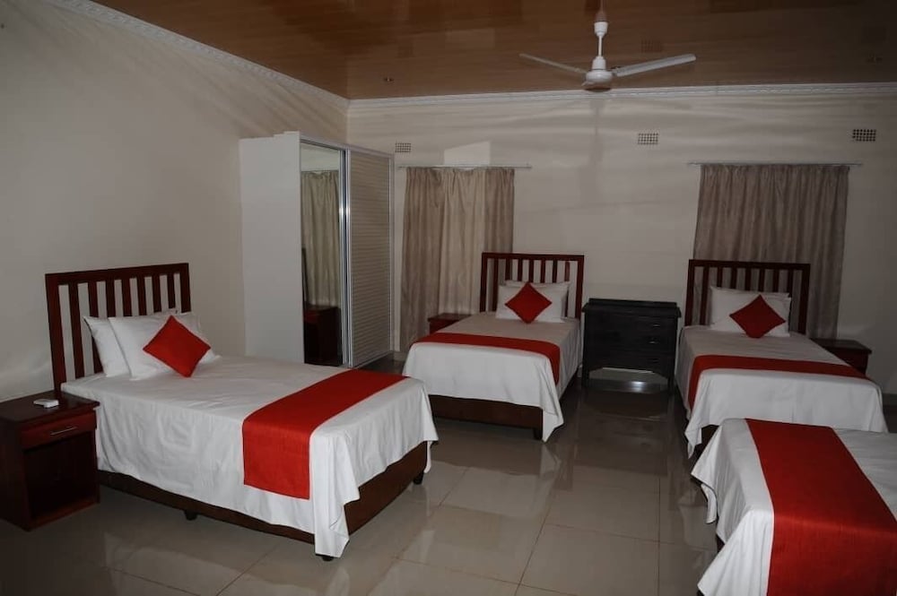 Quadruple Room photo 2